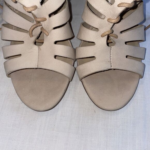 Pour La Victoire Strappy Heels Women’s Size 10 Medium Beige Leather Zip Side - Picture 7 of 12